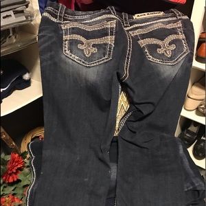Rock Revival Sun Straight Jeans